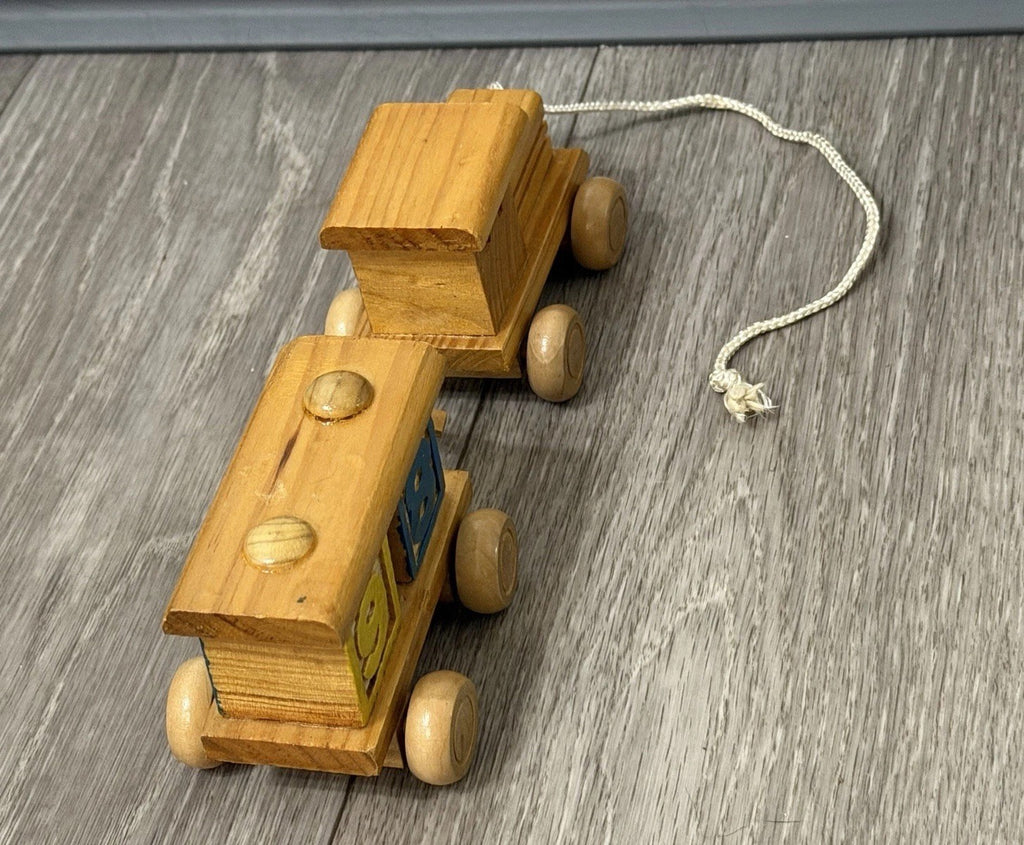 VINTAGE HAND MADE WOODEN TRAIN & CAR WITH BLOCKS STURDY Pull Toy