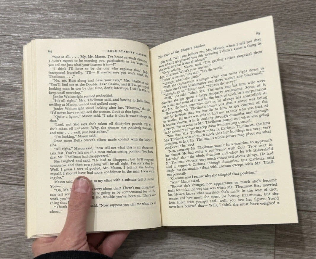 The Case Of The Shapely Shadow by Erle Stanley Gardner, 1960