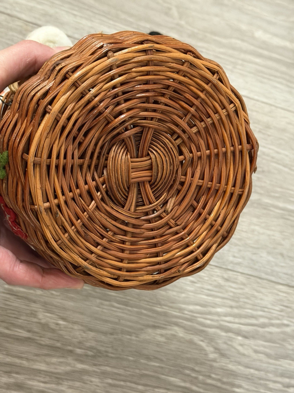 Vintage Adorable Winter Christmas Stuffed Snowman Wicker Basket With Lid 5”