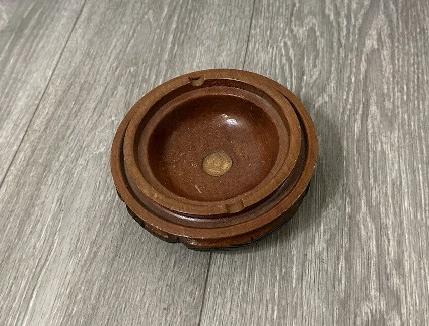 Republic De Honduras Vintage Hand Carved Wood Coin Ashtray 
