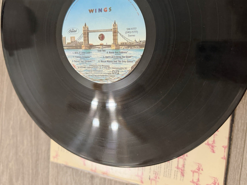 London Town SW-11777 with Poster VG/G+