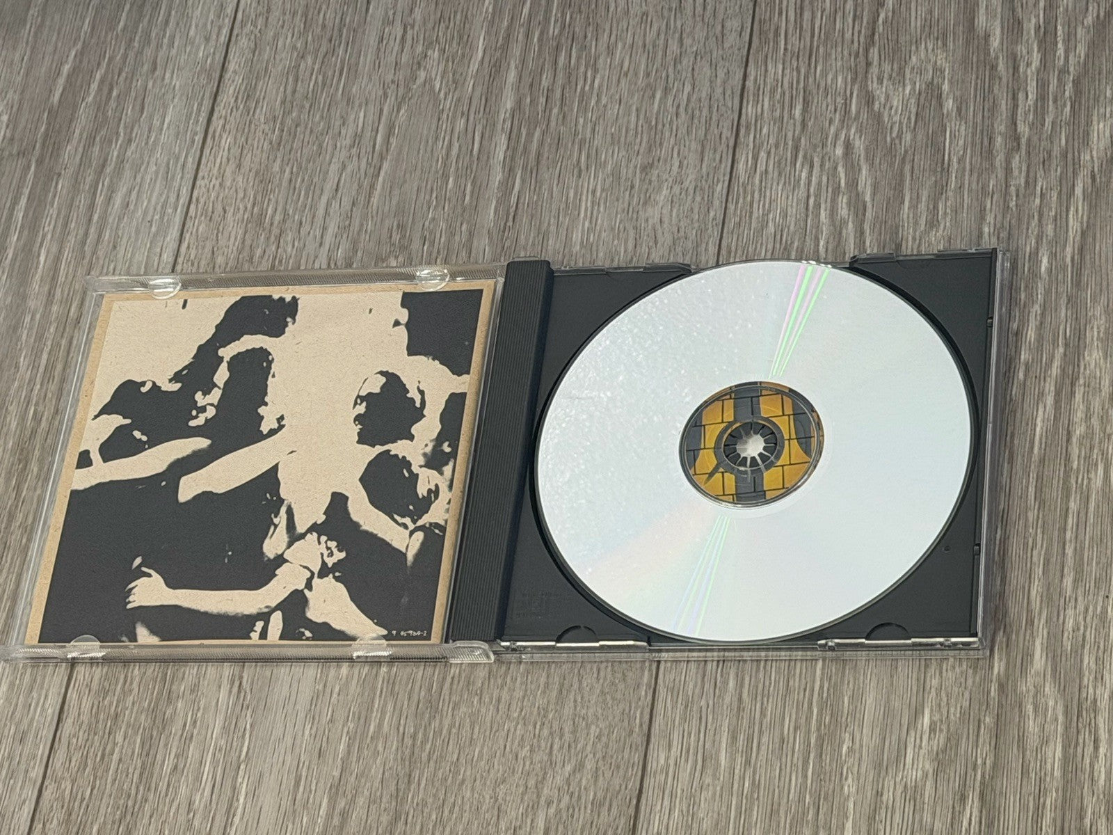 Mirror Ball By Neil Young Audio (CD/1995) Reprise Records Cracked Case