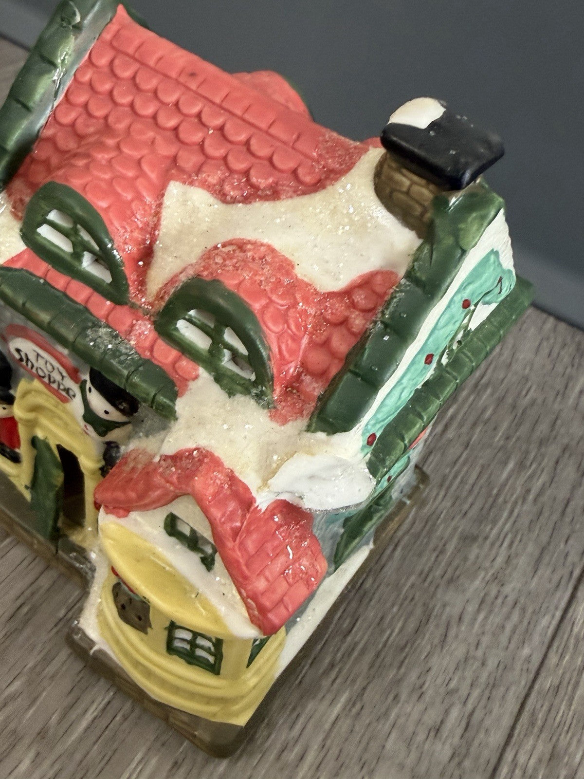 2004 Village Christmas Toy Shoppe Decoration BROKEN see Pictures For Details