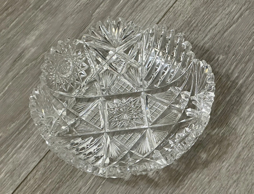 VNT Brilliant Cut Crystal Sawtooth Edge Low Bowl 6” -  Geometric Pattern