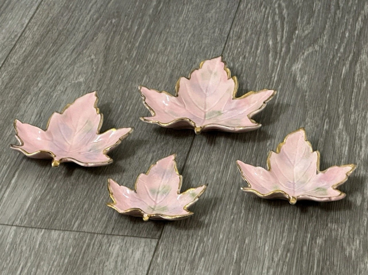 Vintage Ceramic set of 4 Nesting Maple Leaf Dishes 4 inches Pink And Gold