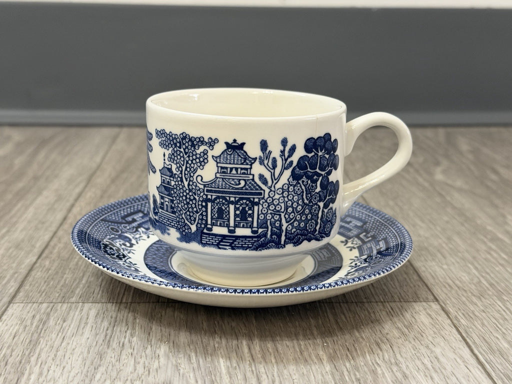 Churchill England Blue Willow Ceramic Teacup & Saucer England HAIRLINE CRACK