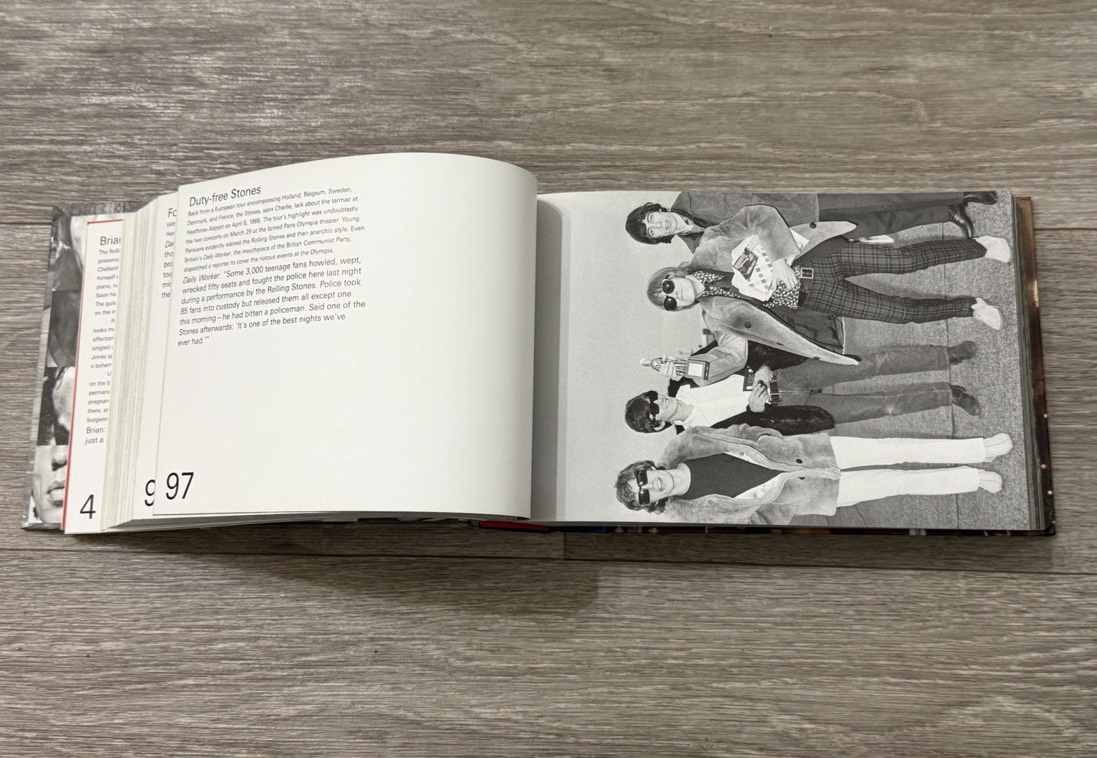 Rolling Stones : 365 Days by Getty Images and Simon Wells (2006, Hardcover)