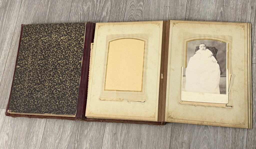 Antique Velvet Victorian Family Photo Album W/ Cabinet - Cards - Clasp - 1880’s