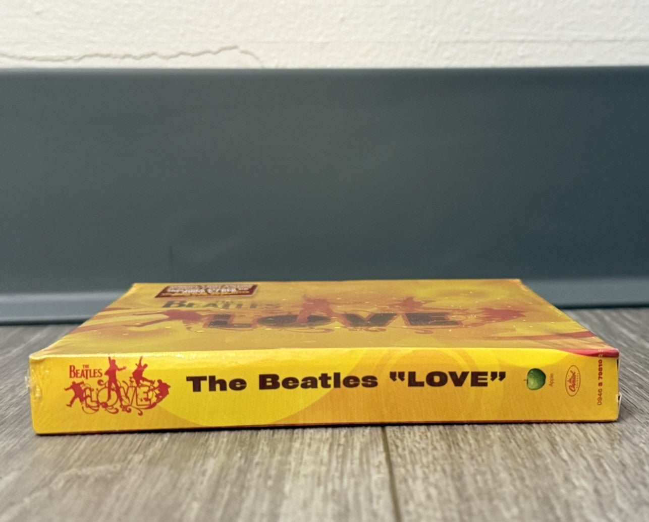 Love by The Beatles  (2006, CD) SEALED
