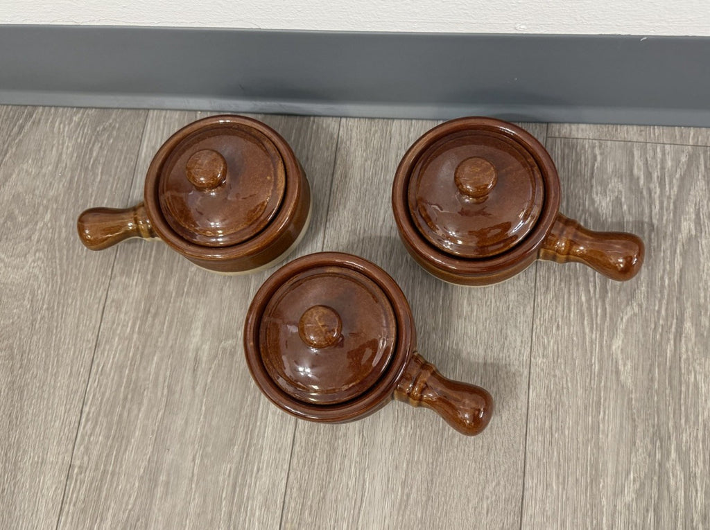 French Onion Crocks with Handle Stoneware with Lids/ Onion Soup Crocks/ Set of 3