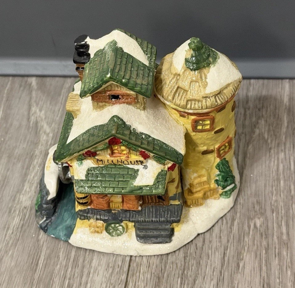 COBBLESTONE CORNERS 2004 Windham Lighted Mill House - PreOwned