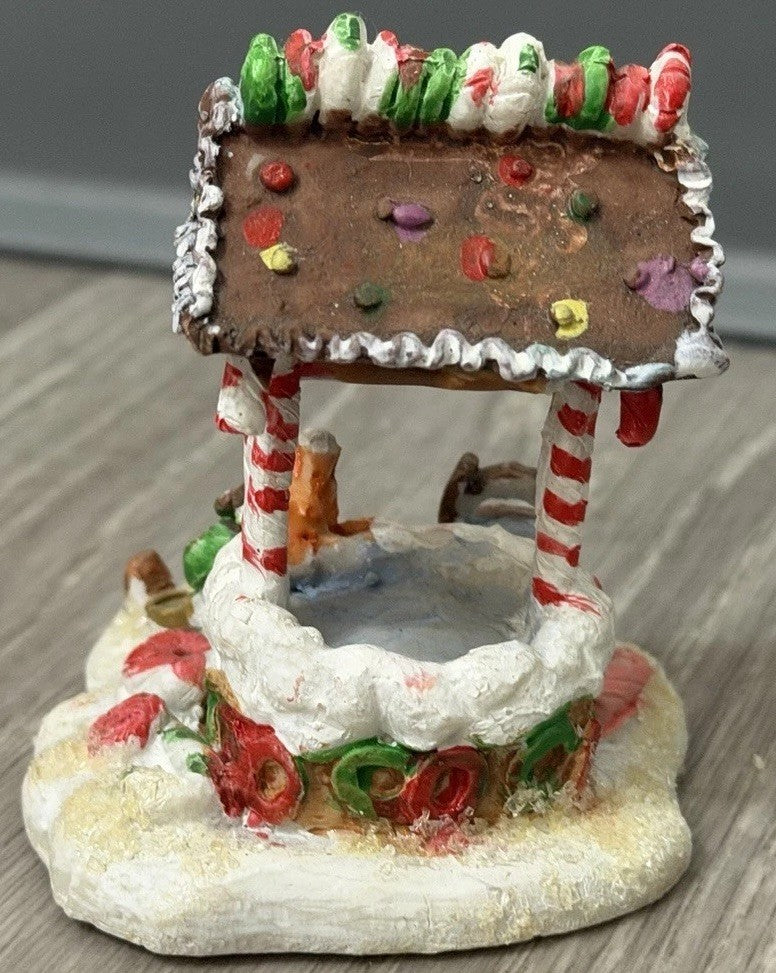 Vintage 2005 Gingerfrost Lane Christmas Village Accessories Wishing Well 3 Inch