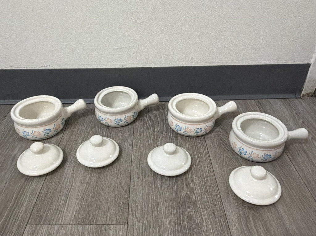 Vintage French Onion Soup Crock Bowl W/ Lid & Handle Blue Pink Flowers Set Of 4