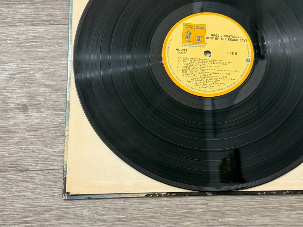 The Beach Boys Good Vibrations - LP Vinyl Record 1975 MS 2223