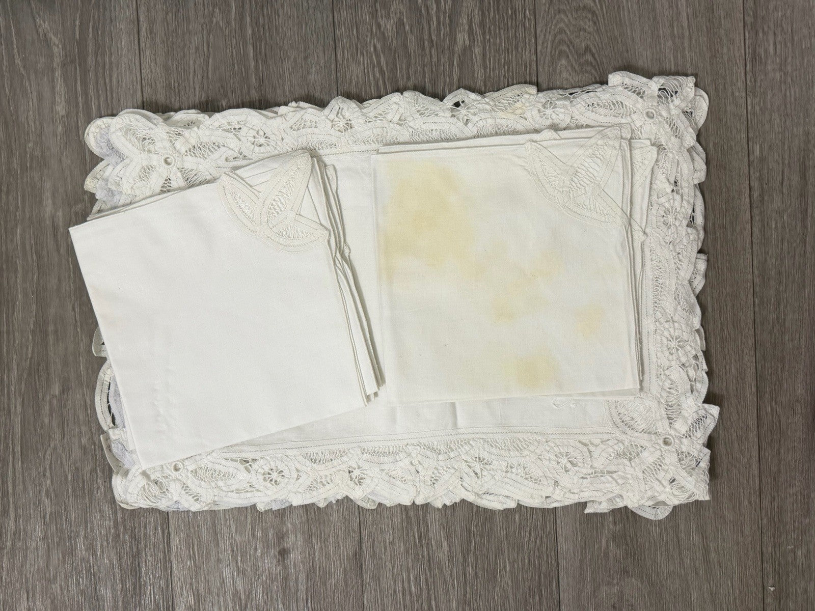 Vtg white cotton 7 napkins intricate lace cutwork 18x13 Set 8 Placemats STAINED