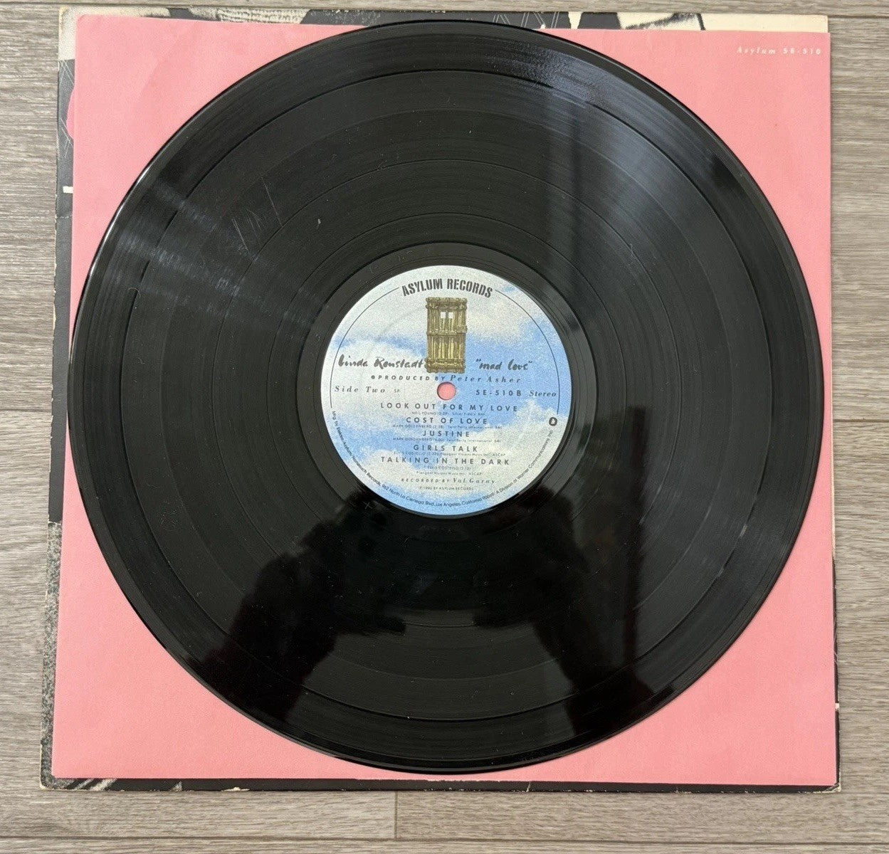 Linda Ronstadt Mad Love Vinyl 1980. SE501A