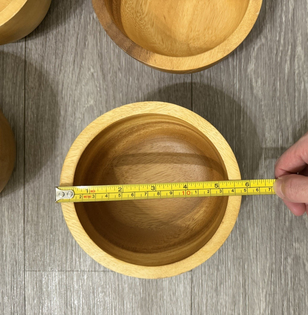 Wooden Bowels Set Of 4 Light Wood 5.75” Diameter 2.5” Tall
