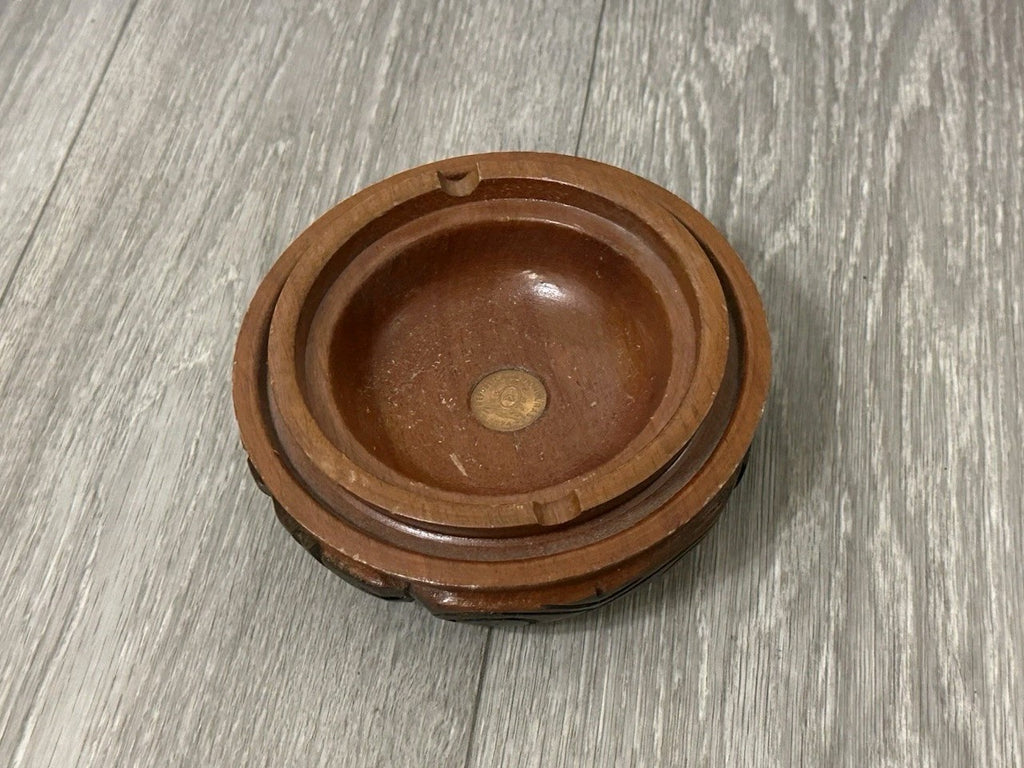 Republic De Honduras Vintage Hand Carved Wood Coin Ashtray 