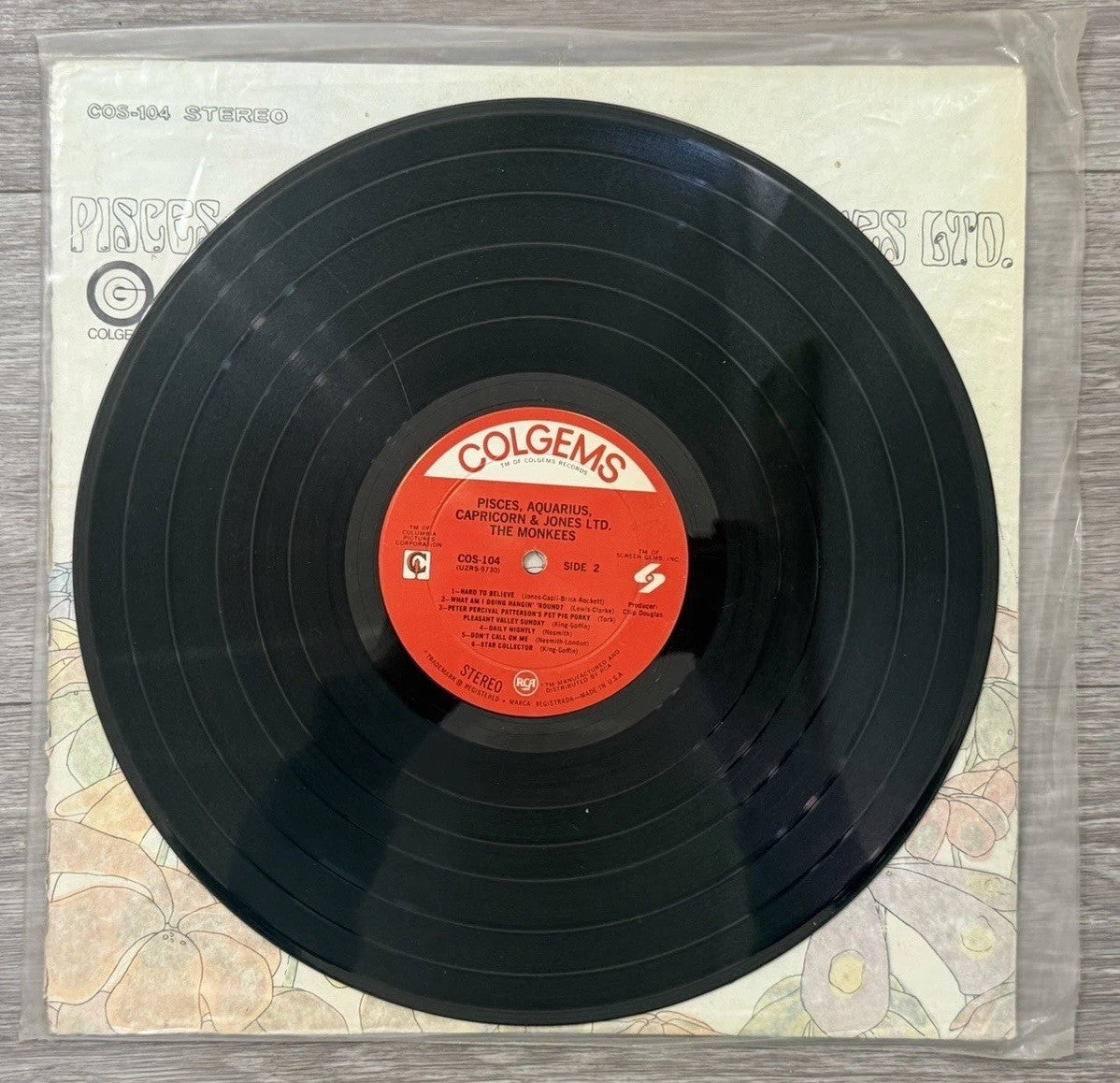 33 12" LP THE MONKEES PISCES AQUARIUS CAPRICORN & JONES LTD