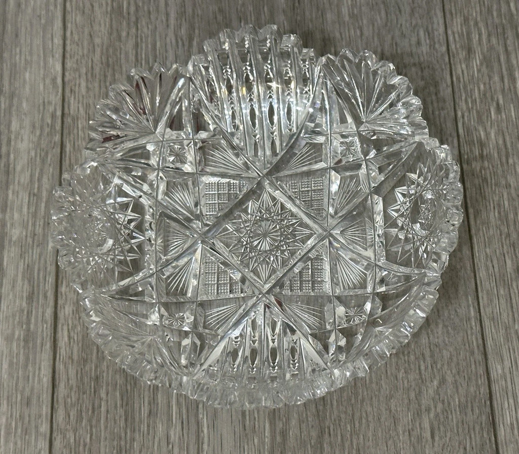 VNT Brilliant Cut Crystal Sawtooth Edge Low Bowl 6” -  Geometric Pattern