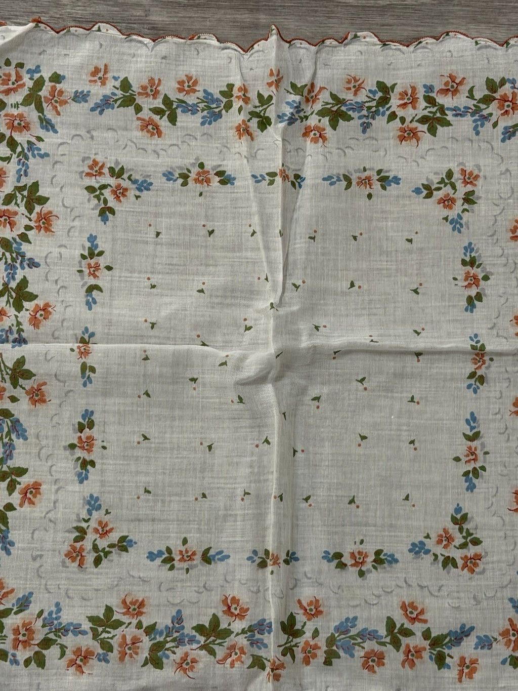 Beautiful & Delicate Tiny Flowers Boho Vintage Floral Wedding Handkerchief 13.5”