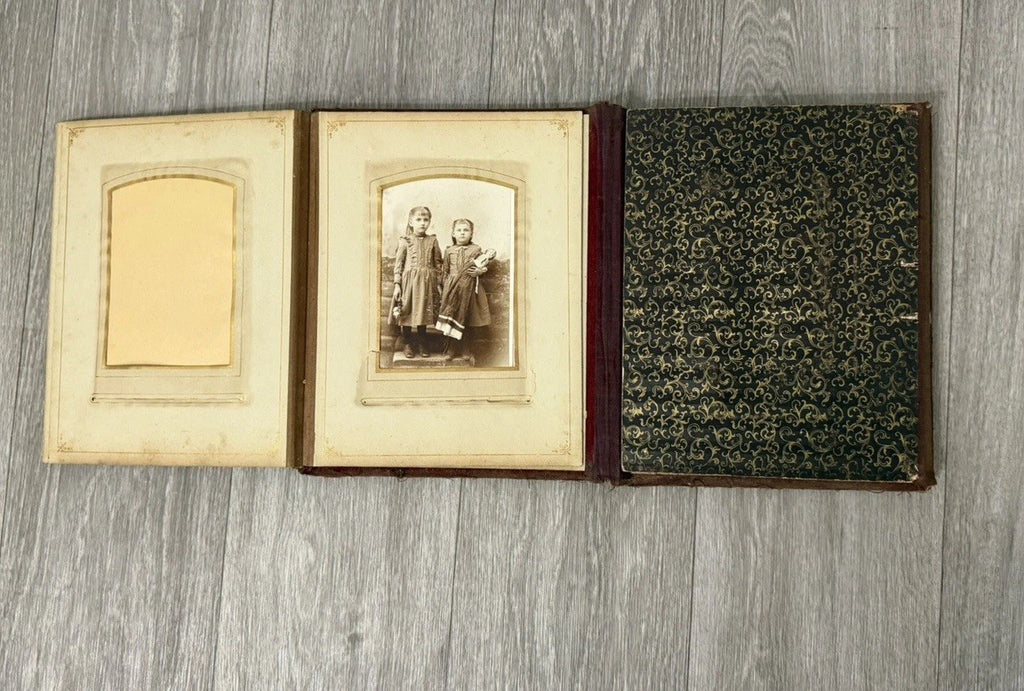 Antique Velvet Victorian Family Photo Album W/ Cabinet - Cards - Clasp - 1880’s