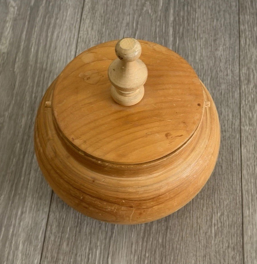 Vintage Wooden Bowl With Lid Trinket Bowl - Hand Turned Wood Jar - Small Storage