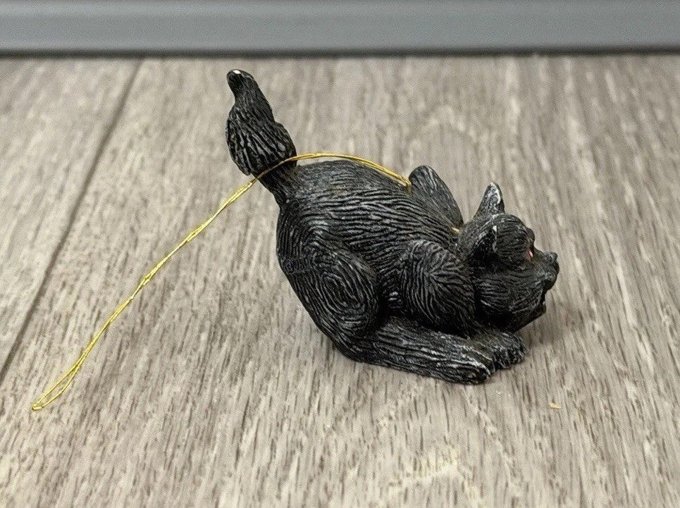 Vintage Small 1.75" Scary Resin Black Cat Hanging Ornament