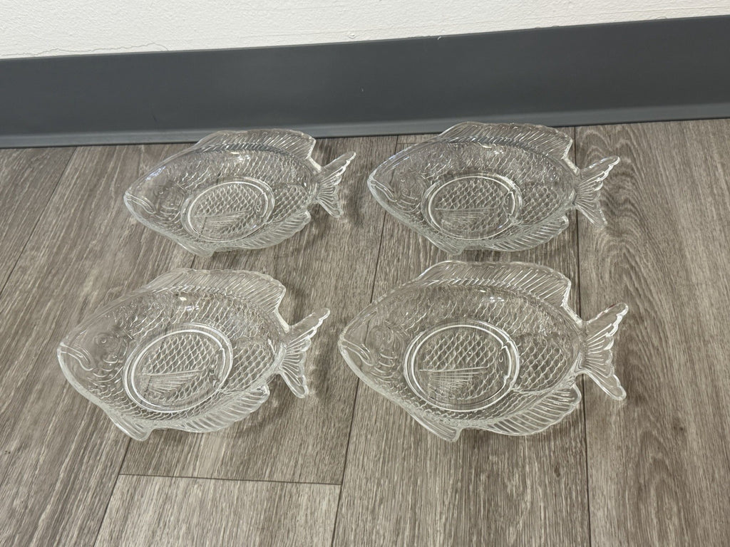 4 Glass Fish Shaped Appetizer Plates