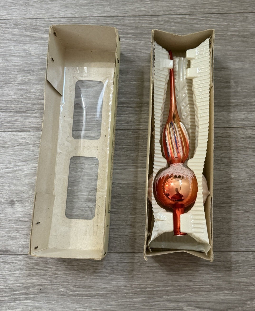 VTG Comodore Christmas Classic 9.75” " Tree Topper Finial Ornament No. 8220 C/3