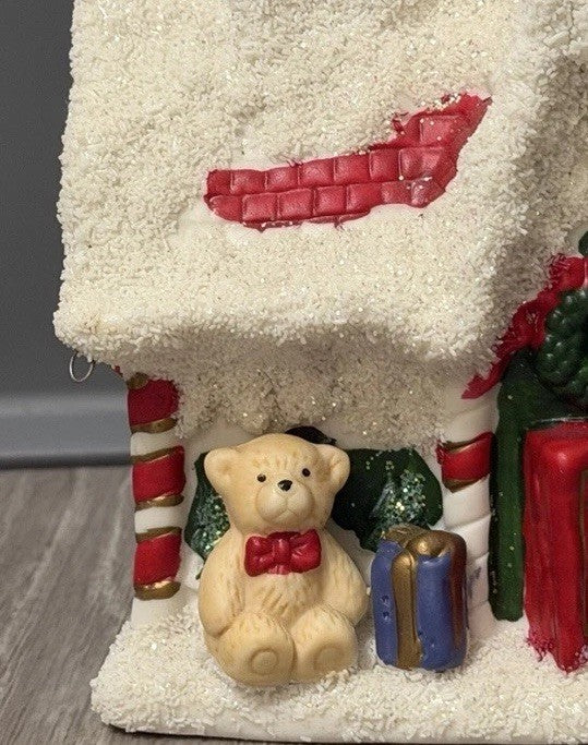 K's Collection "Christmas Winter House" Polyresin Multicolored Ornament 6" X 4"