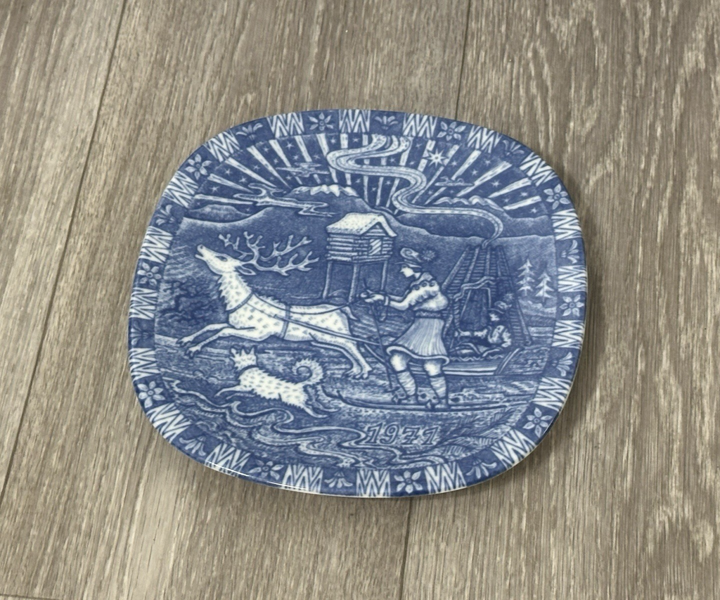 Vintage Julen Rorstrand Sweden 1971 Limited Edition Collector's Piece Plate 7.5”