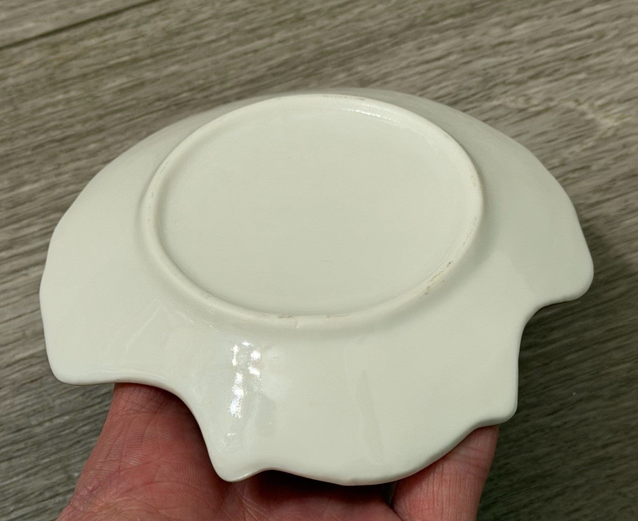 Vintage Apex Sea Clam Shell Gold Rim Blue Flowers Ceramic Trinket Dish