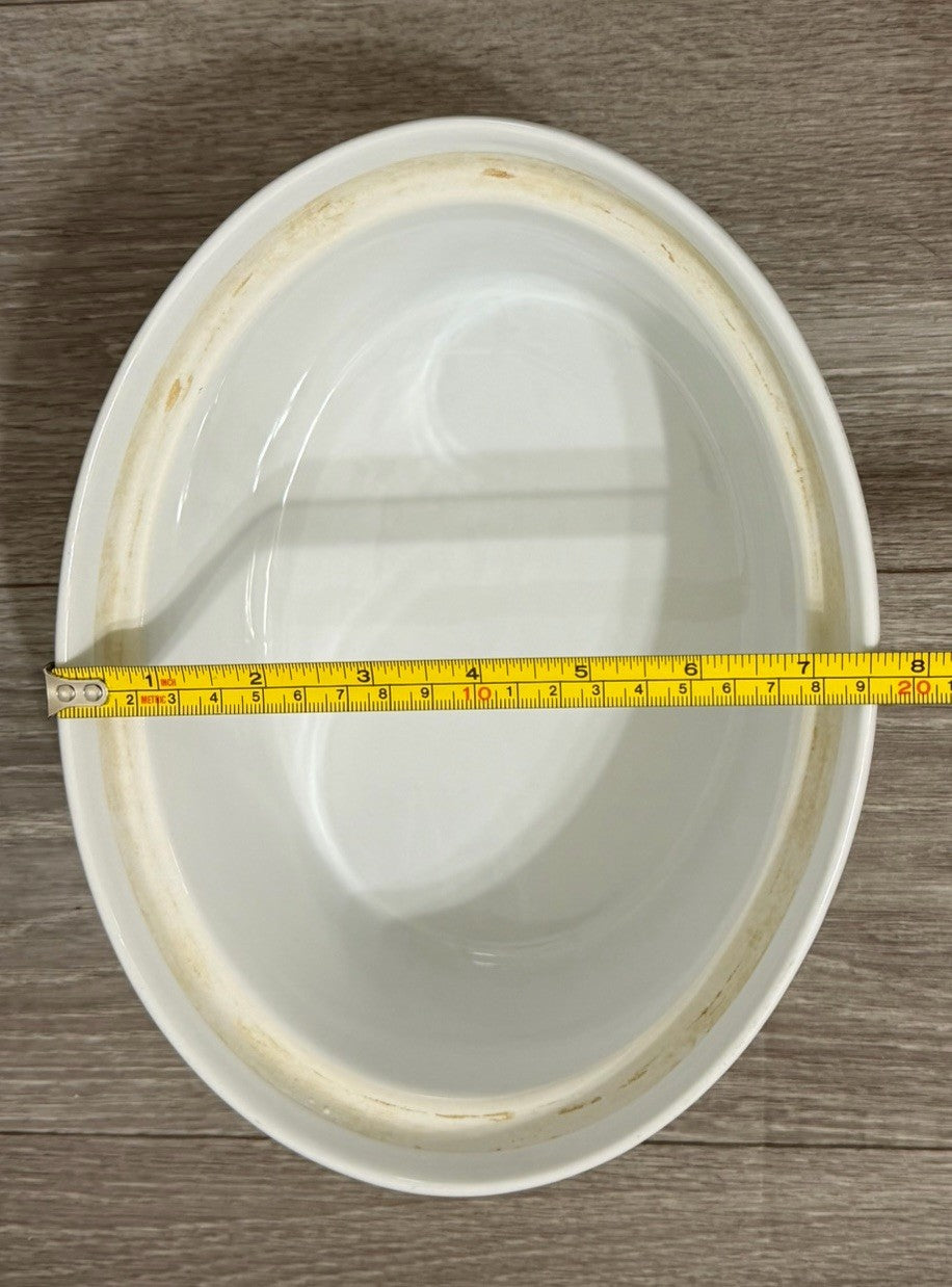 APILCO FRANCE Porcelaine a Feu White Oval Covered Casserole Dish