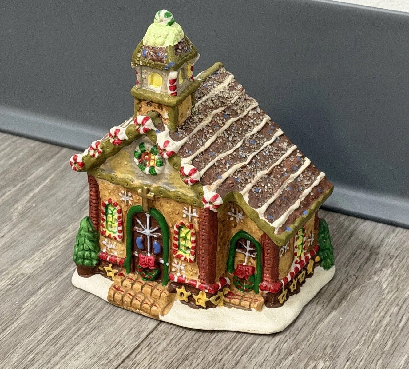 Ginger Frost Lane 2005 Christmas House Church Porcelain Ceramic 5” Tall