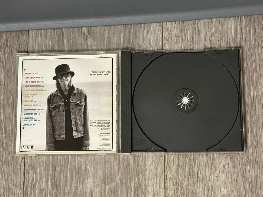 Tom Petty – Full Moon Fever CD MCA Records 1989 BMG Version D 133911 MCAD-6253