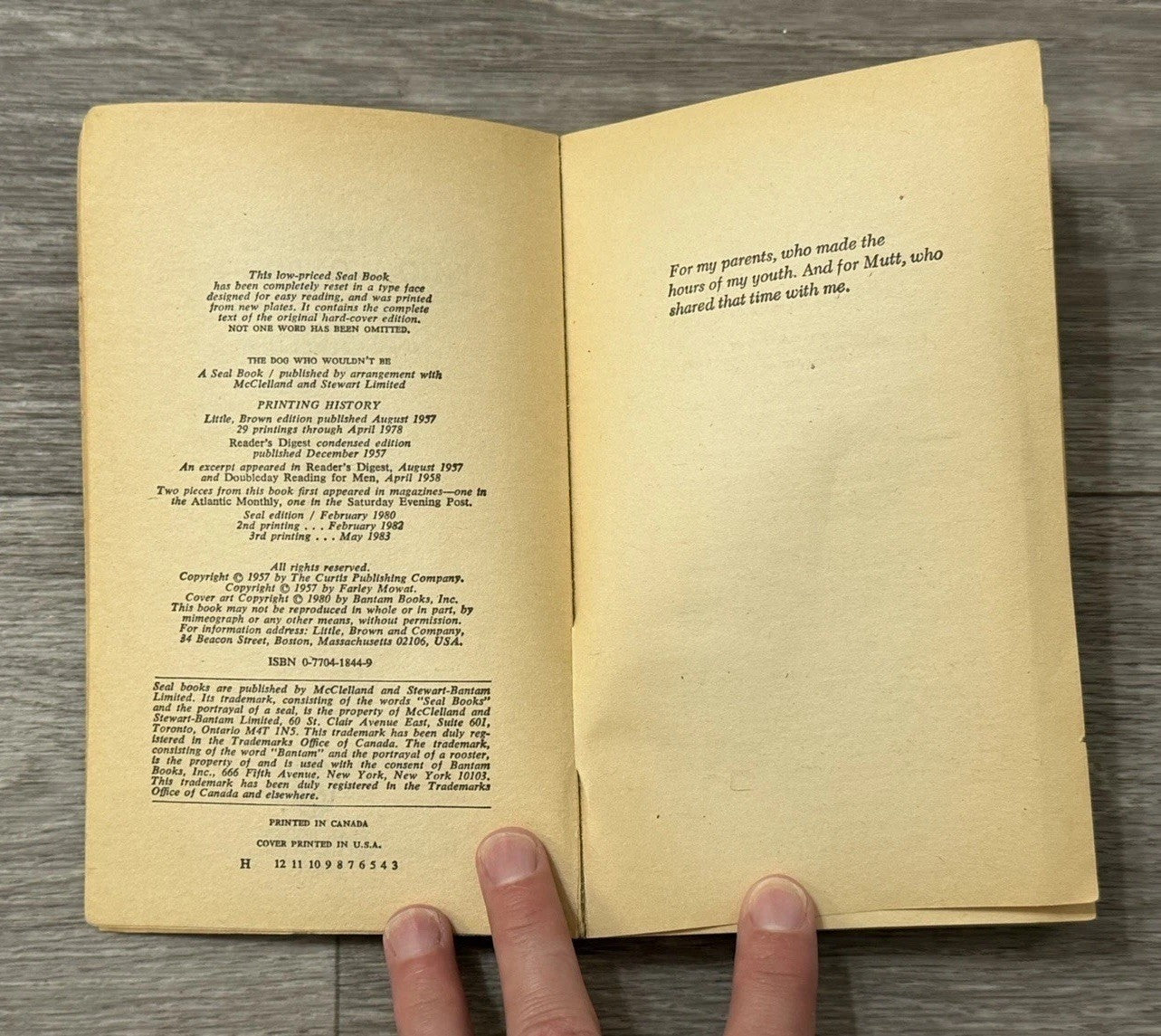 The Dog Who Wouldn't Be Mass Market Paperbound Farley Mowat