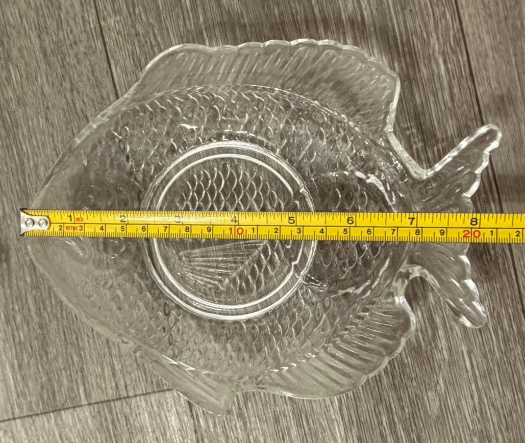 4 Glass Fish Shaped Appetizer Plates