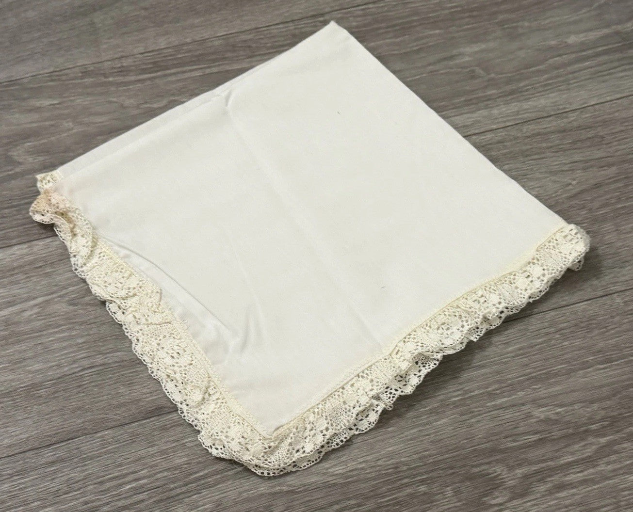 Vintage Handkerchief Crochet Edge 23" square approx. Floral Edge