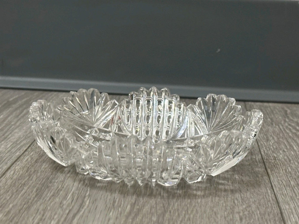 VNT Brilliant Cut Crystal Sawtooth Edge Low Bowl 6” -  Geometric Pattern