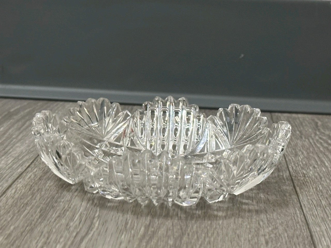 VNT Brilliant Cut Crystal Sawtooth Edge Low Bowl 6” -  Geometric Pattern