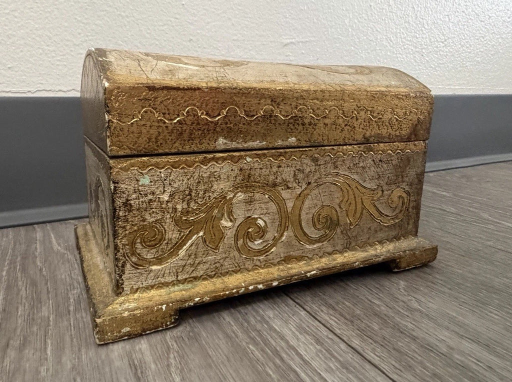 Vintage Domed Wood Gold Gilt Italian Florentine Footed Trinket Box 8”x5”x4.75”