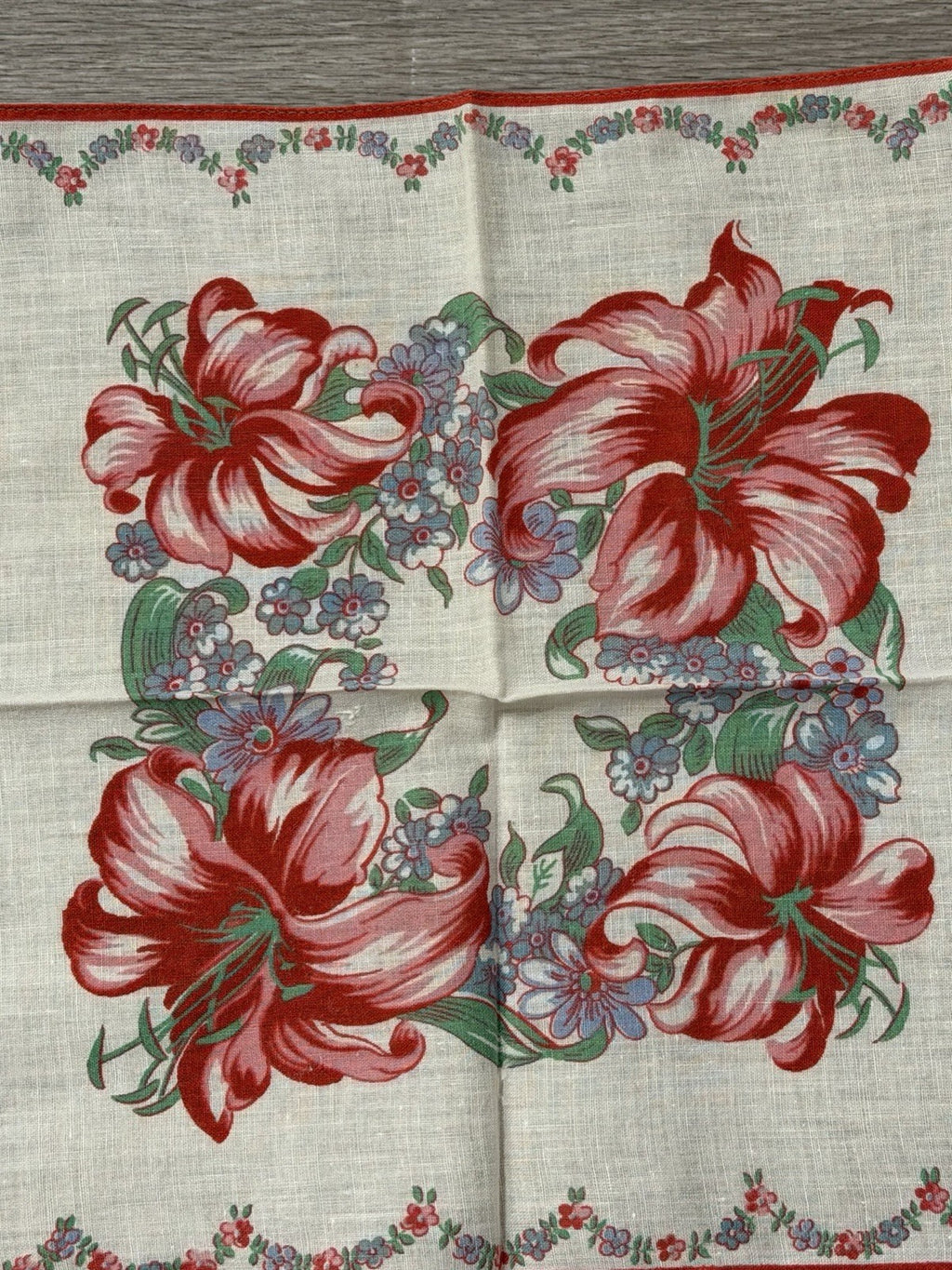 Vintage Red Lily Floral & Blue Forget-Me-Nots Handkerchief Hanky Flowers 10.75"