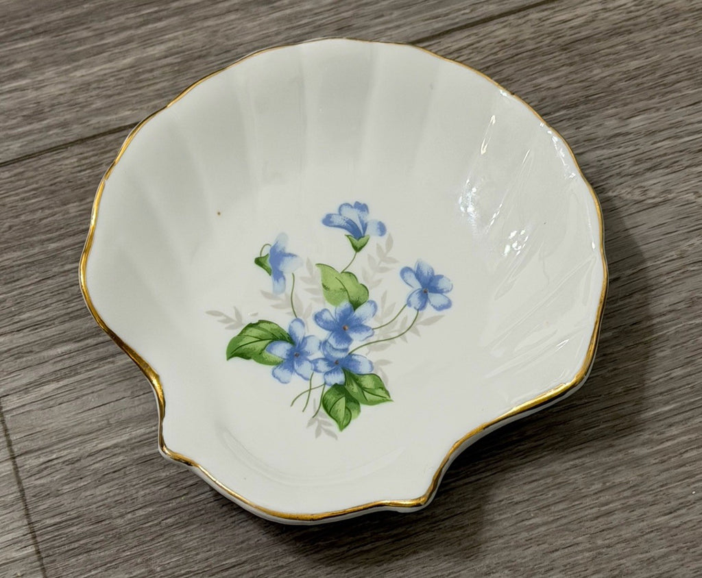 Vintage Apex Sea Clam Shell Gold Rim Blue Flowers Ceramic Trinket Dish