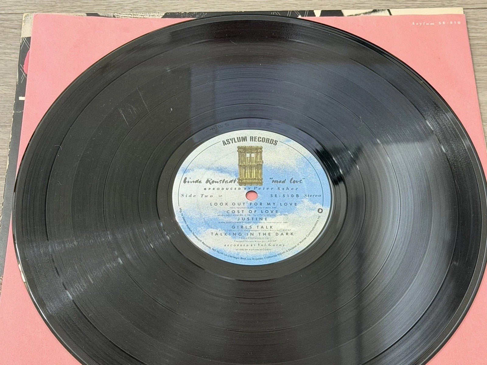 Linda Ronstadt Mad Love Vinyl 1980. SE501A