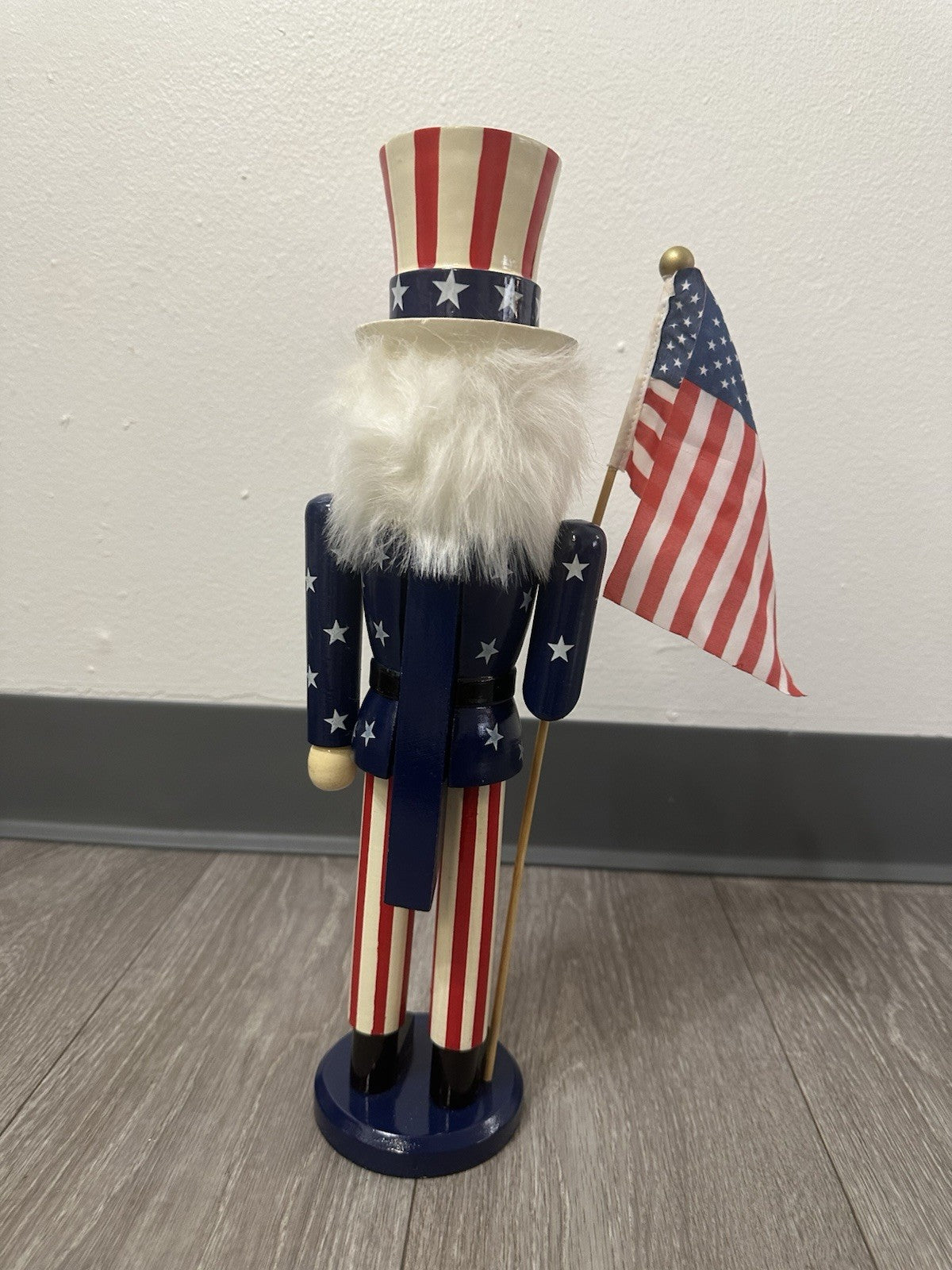 Americana Stars & Stripes Nutcracker Red White & Blue American Flag 14 3/4” EUC