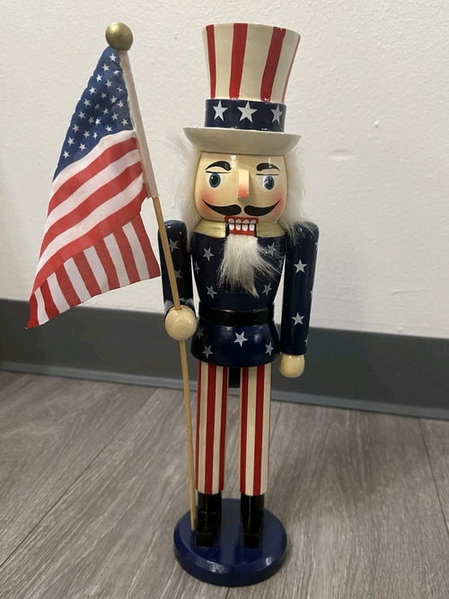 Americana Stars & Stripes Nutcracker Red White & Blue American Flag 14 3/4” EUC
