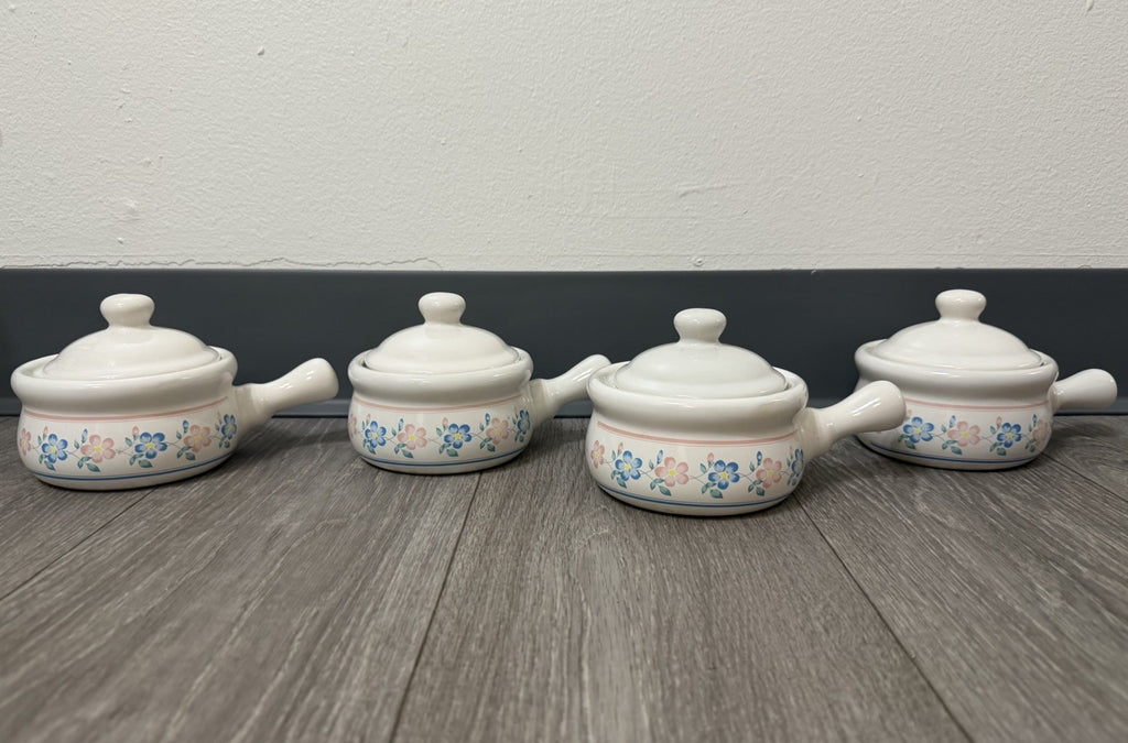 Vintage French Onion Soup Crock Bowl W/ Lid & Handle Blue Pink Flowers Set Of 4