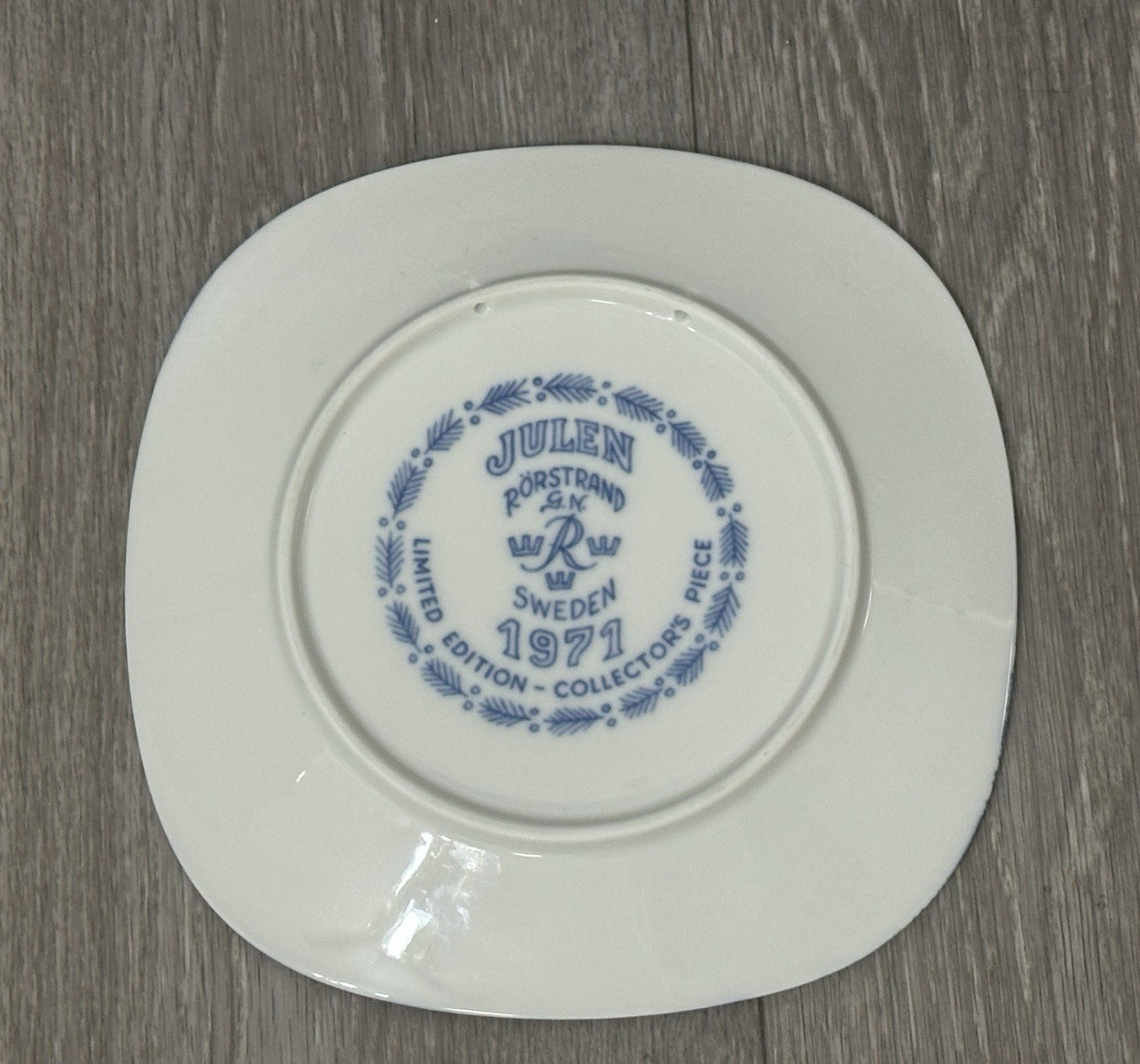 Vintage Julen Rorstrand Sweden 1971 Limited Edition Collector's Piece Plate 7.5”
