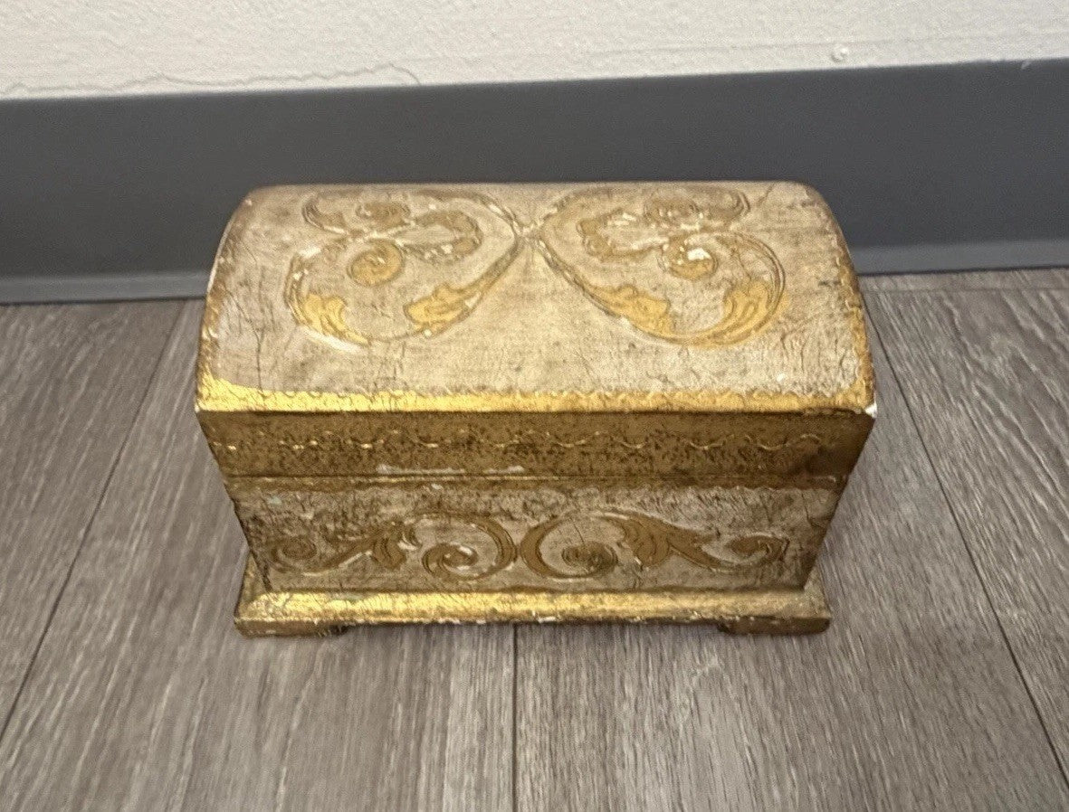 Vintage Domed Wood Gold Gilt Italian Florentine Footed Trinket Box 8”x5”x4.75”